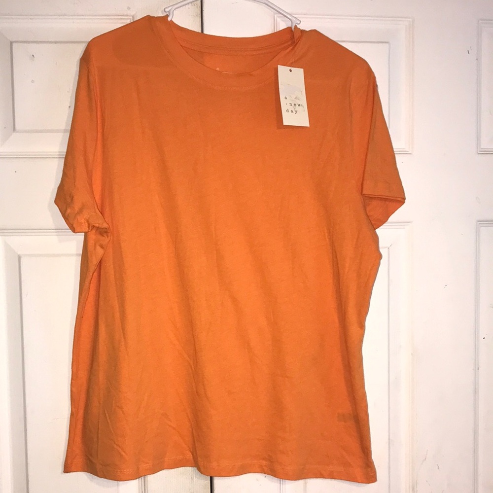 NWT Women’s A New Day Tee